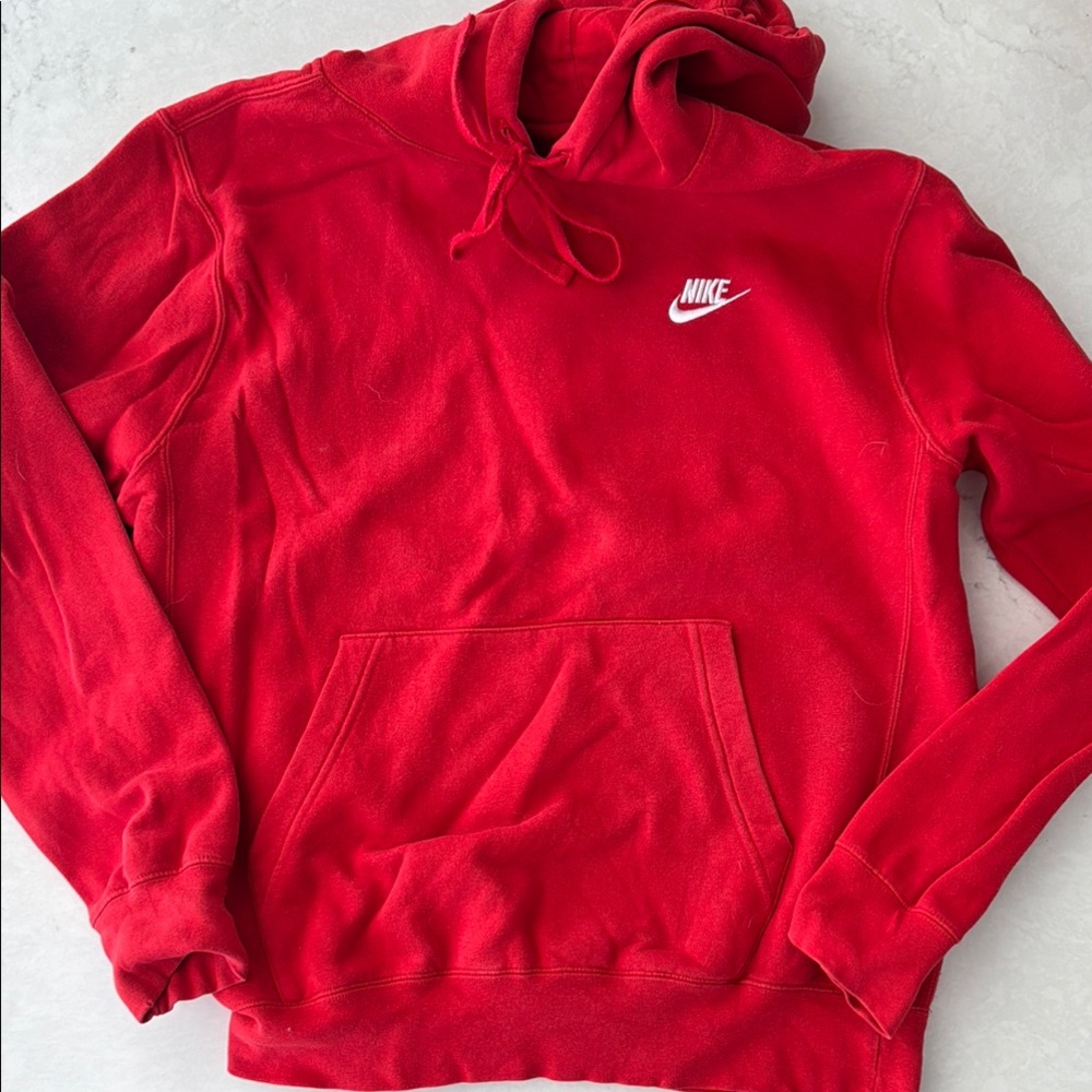 Nike Red Hoodie Sweatshirt with Iconic Swoosh